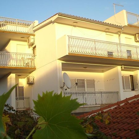 Apartments Nikolas Vodice Luaran gambar