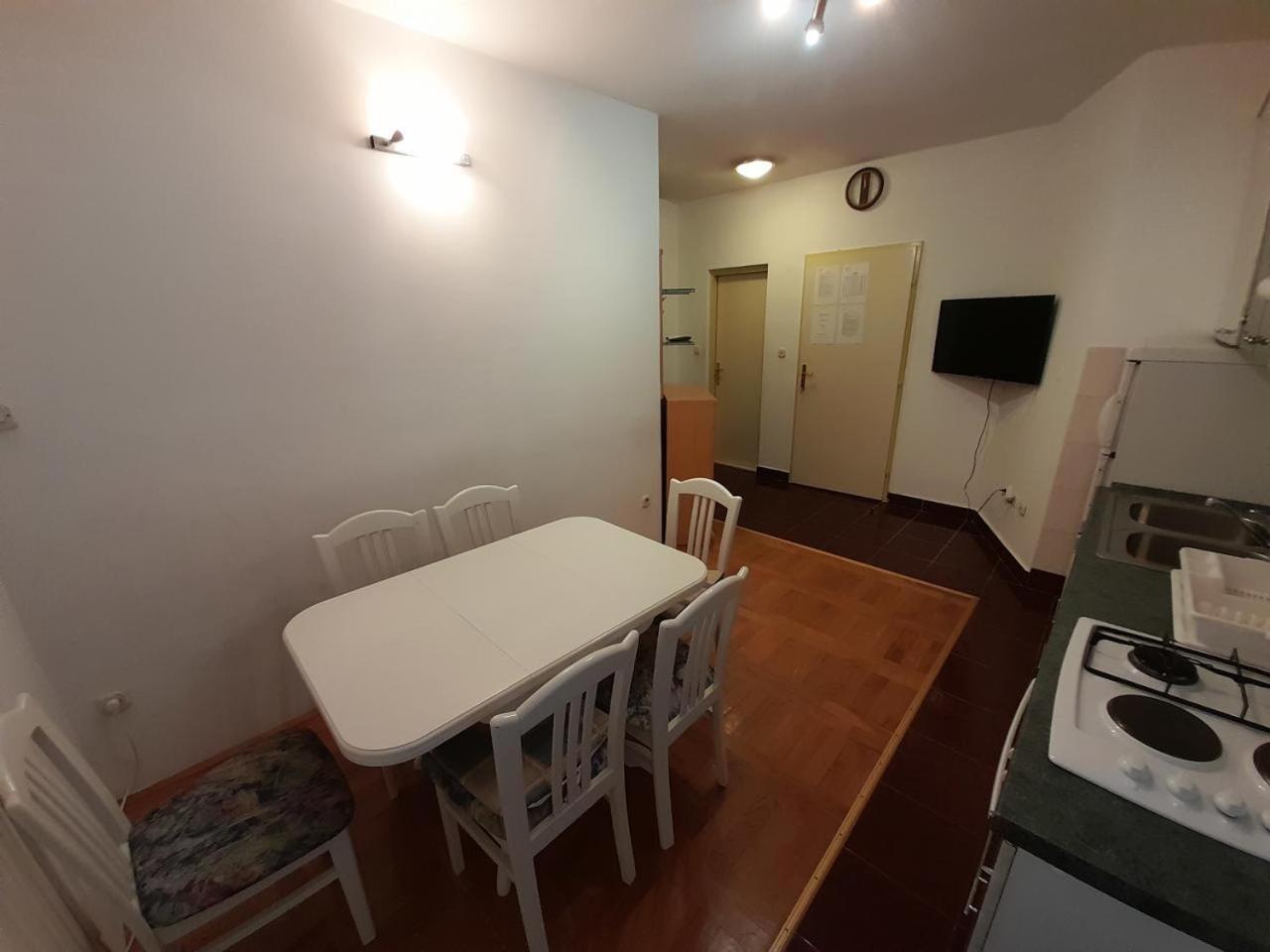 Apartments Nikolas Vodice Luaran gambar