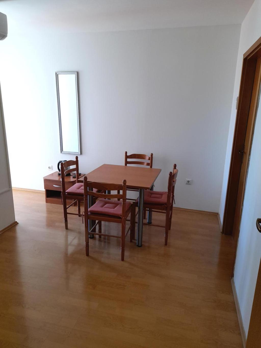 Apartments Nikolas Vodice Luaran gambar