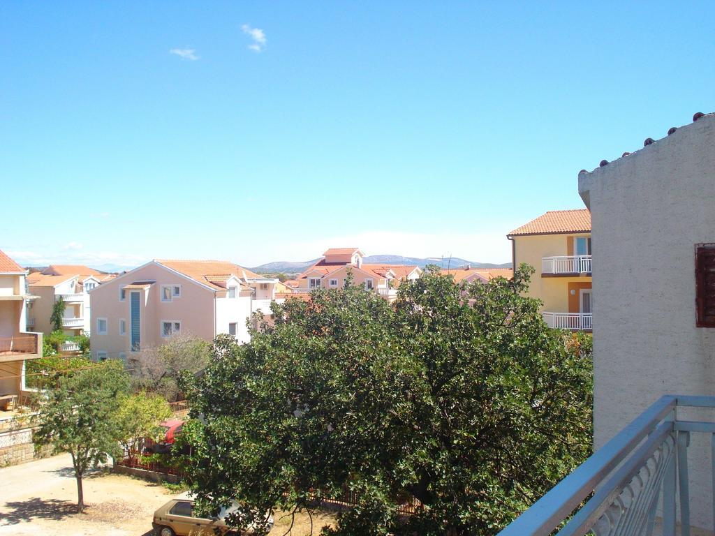 Apartments Nikolas Vodice Luaran gambar