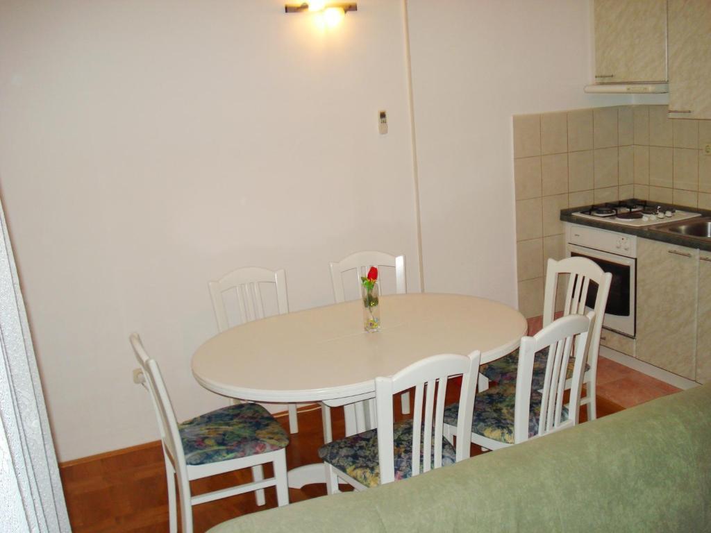 Apartments Nikolas Vodice Bilik gambar
