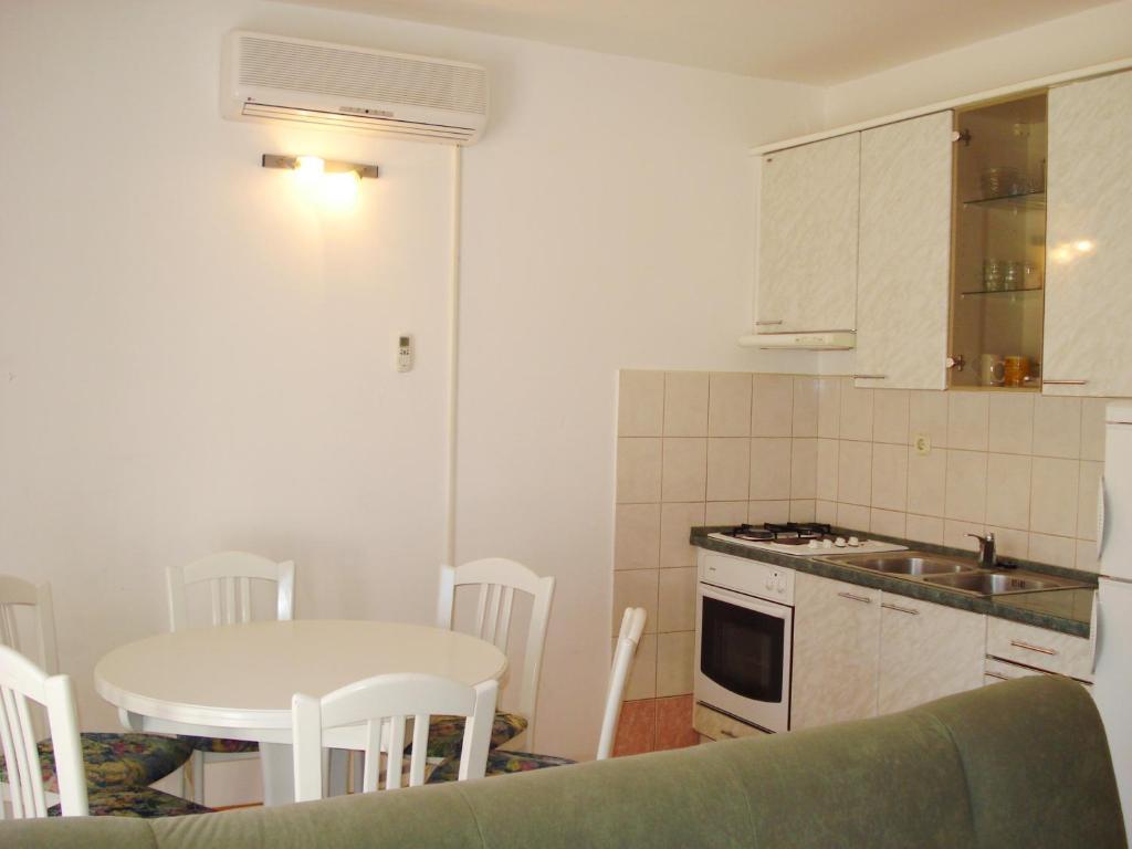 Apartments Nikolas Vodice Bilik gambar