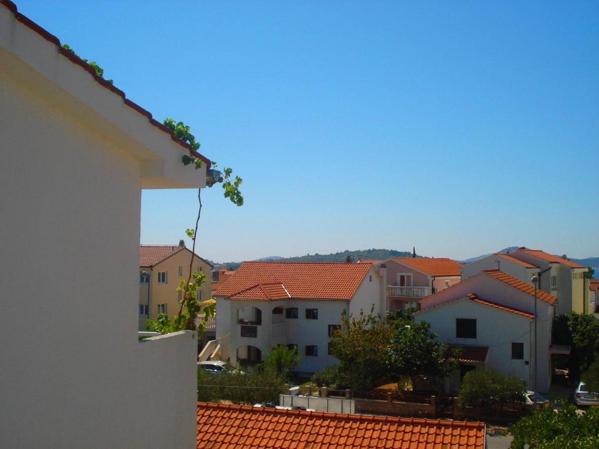 Apartments Nikolas Vodice Luaran gambar