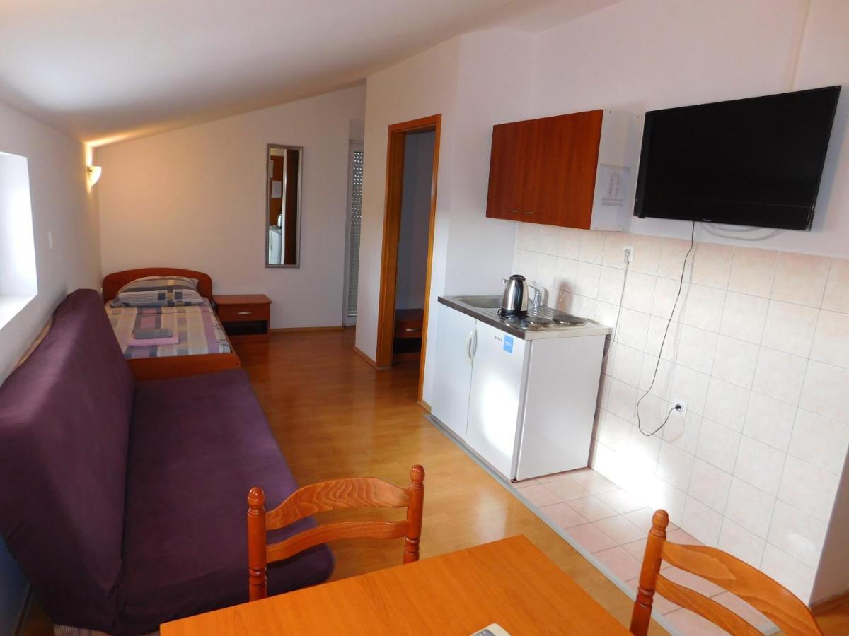 Apartments Nikolas Vodice Luaran gambar