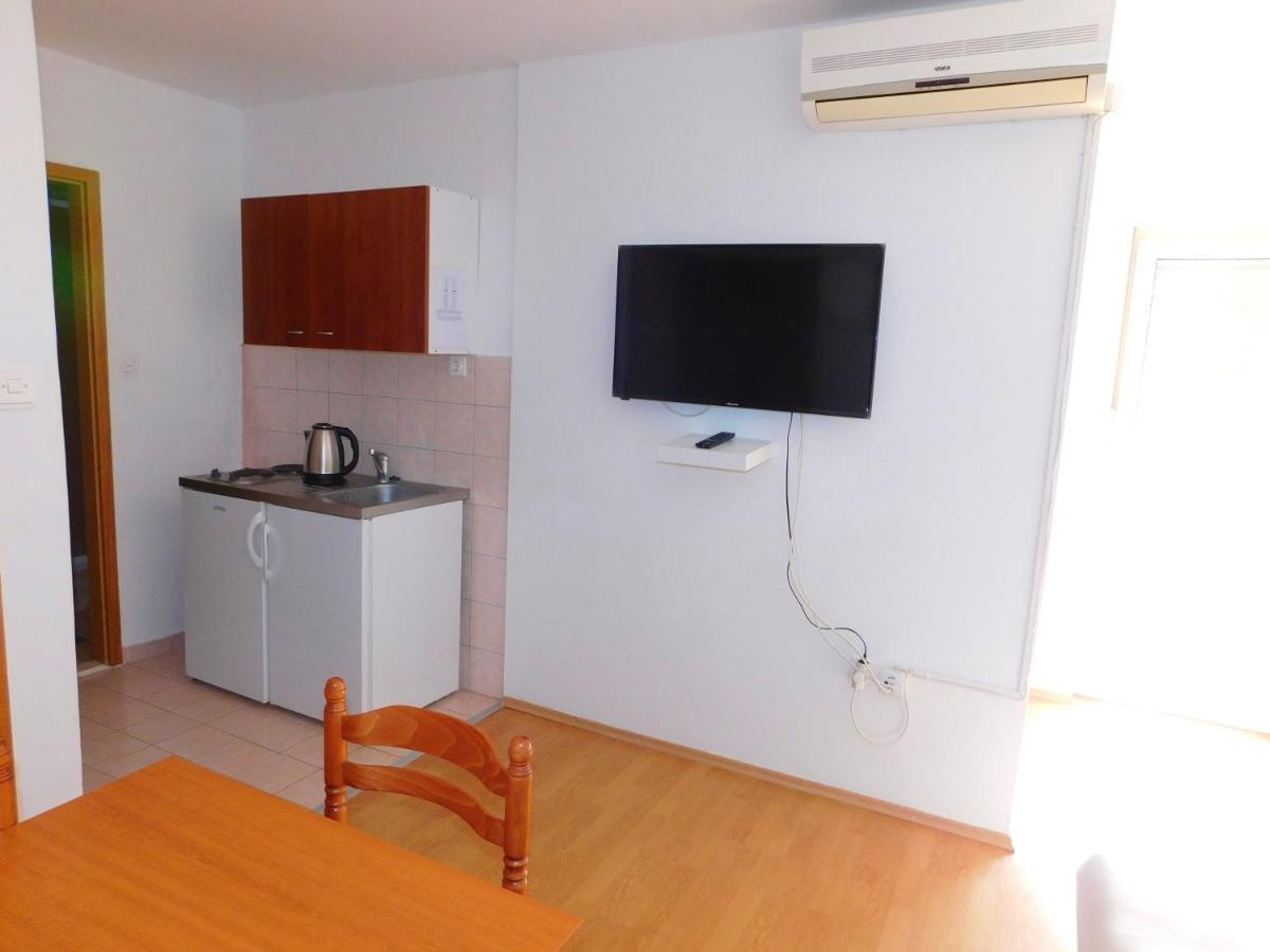 Apartments Nikolas Vodice Luaran gambar